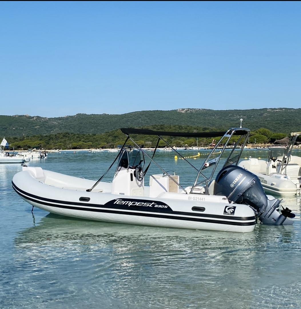 Location de bateau Porto-Vecchio